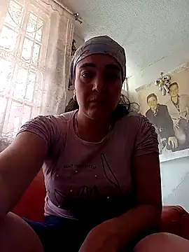 skayhot  online show from 02-02-25, 06:42