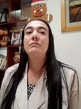 skayhot  online show from 11-20-25, 01:00