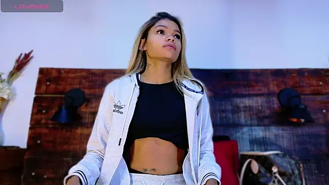 Celeste sanz online show from 02-17-26, 10:01