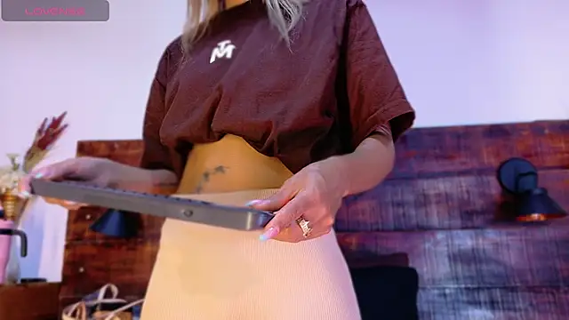 Celeste sanz online show from 02-28-26, 10:05