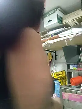 Snapshot of Edged_Hot69 chatting on 03-14-25, 11:53 Edged Hot69 online show from 03-14-25, 11:53