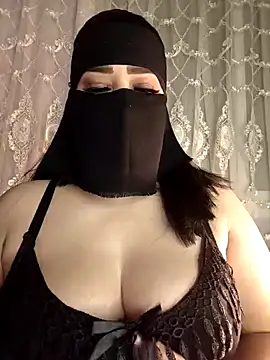 Cat Sharisa online show from 12-22-25, 08:44