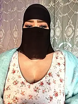 Cat Sharisa online show from 01-14-26, 08:53