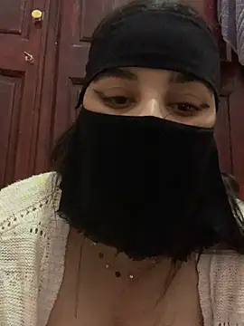 Miss-Soka online show from 12-20-24, 08:17