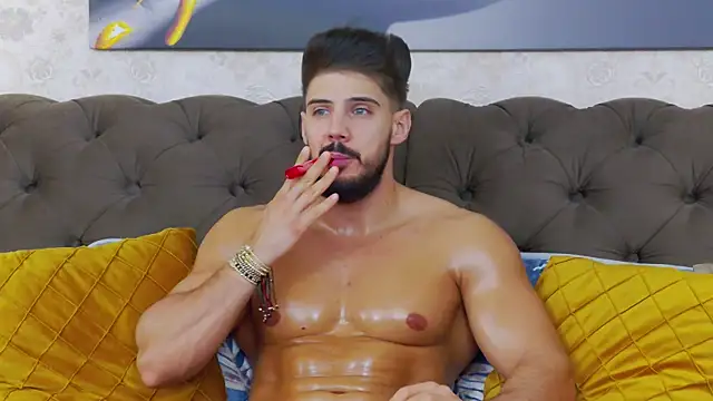 Snapshot of DustinKeent chatting on 02-20-25, 05:01 DustinKeent online show from 02-20-25, 05:01