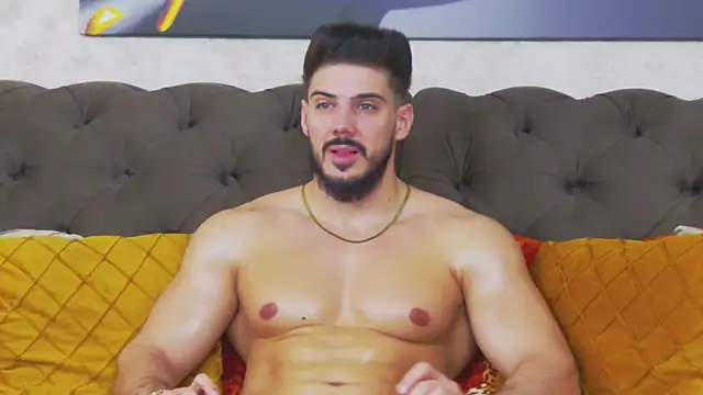 Snapshot of DustinKeent chatting on 02-17-26, 06:10 DustinKeent online show from 02-17-26, 06:10