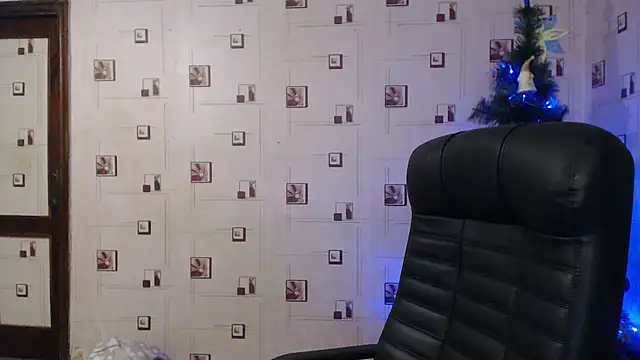 TasyaBigTTs online show from 01-01-25, 02:42