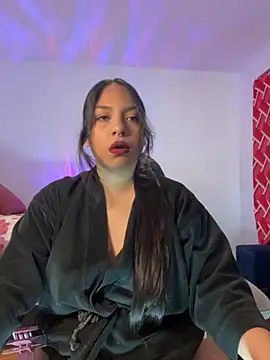 Snapshot of emiily15__ chatting on 09-13-25, 06:40 emiily15 online show from 09-13-25, 06:40