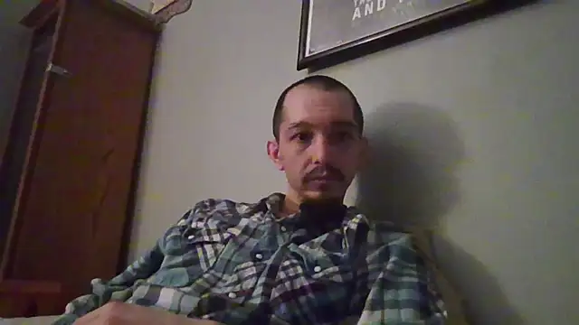 Snapshot of VanceFontaine chatting on 03-09-25, 06:28 VanceFontaine online show from 03-09-25, 06:28