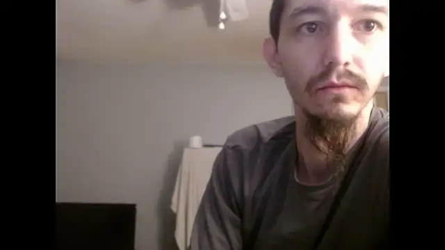 Snapshot of VanceFontaine chatting on 10-04-25, 11:03 VanceFontaine online show from 10-04-25, 11:03