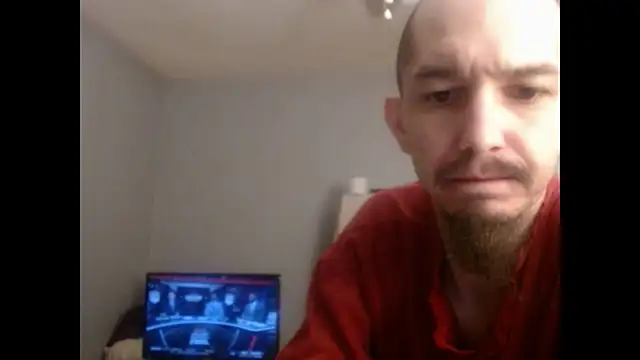 Snapshot of VanceFontaine chatting on 10-12-25, 06:12 VanceFontaine online show from 10-12-25, 06:12