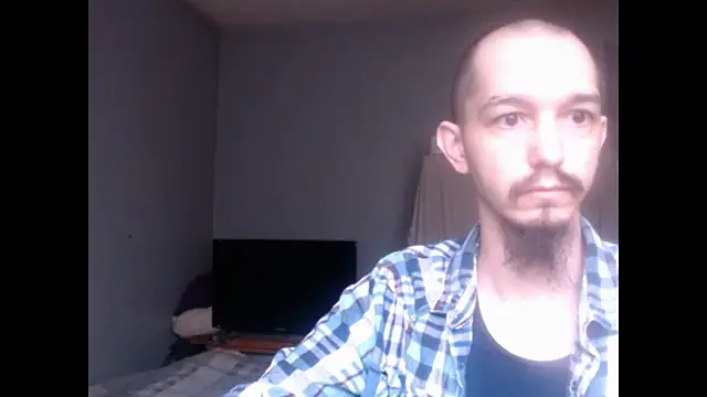 Snapshot of VanceFontaine chatting on 10-13-25, 11:16 VanceFontaine online show from 10-13-25, 11:16