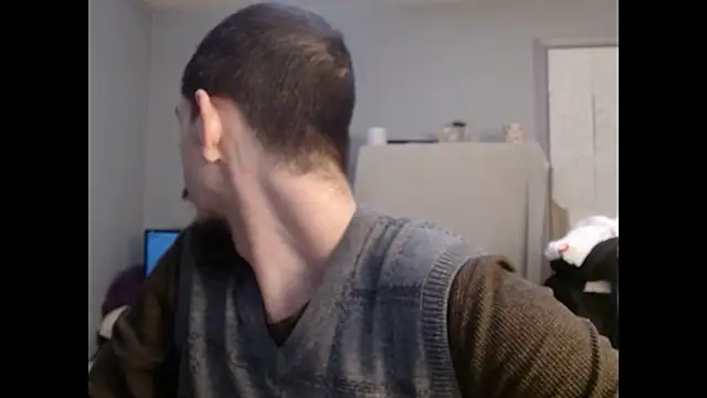 Snapshot of VanceFontaine chatting on 11-01-25, 11:51 VanceFontaine online show from 11-01-25, 11:51