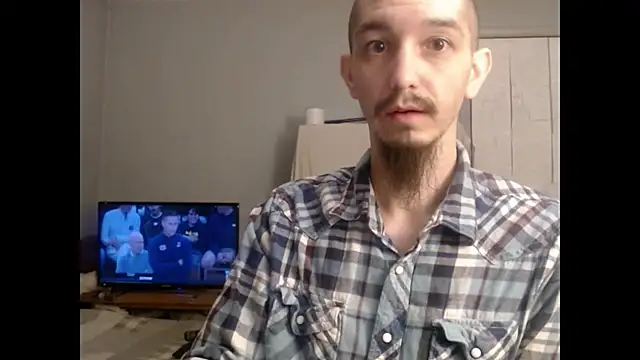 Snapshot of VanceFontaine chatting on 11-26-25, 02:12 VanceFontaine online show from 11-26-25, 02:12