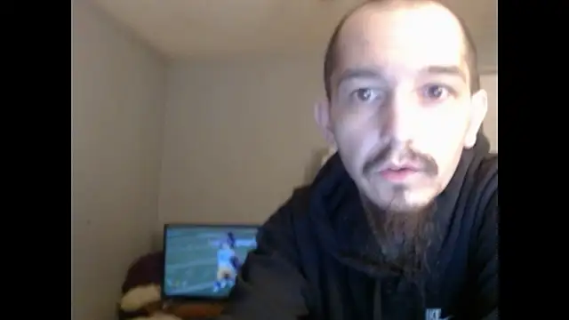 Snapshot of VanceFontaine chatting on 12-05-25, 01:47 VanceFontaine online show from 12-05-25, 01:47