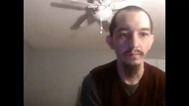 Snapshot of VanceFontaine chatting on 12-23-25, 04:43 VanceFontaine online show from 12-23-25, 04:43