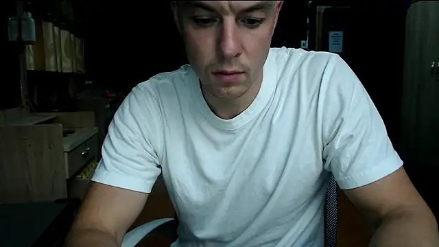 Snapshot of heilgarbest chatting on 04-05-26, 11:07 heilgarbest online show from 04-05-26, 11:07