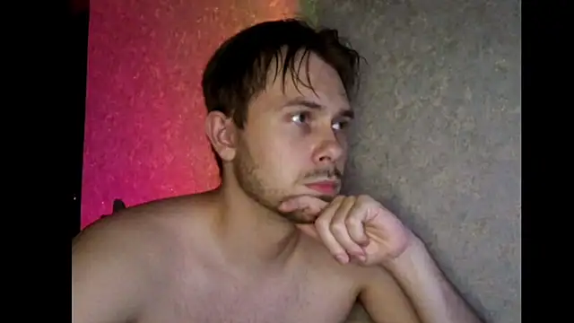 Snapshot of mike_peach chatting on 11-08-25, 12:33 mike peach online show from 11-08-25, 12:33