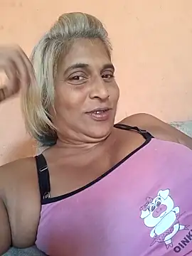 Goodgirlsue 77 online show from 04-02-26, 06:44