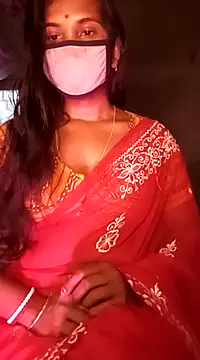 Snapshot of Greenchilli17 chatting on 03-01-25, 05:42 Greenchilli17 online show from 03-01-25, 05:42
