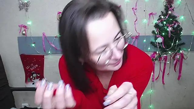 Snapshot of MarieSho chatting on 01-14-25, 12:00 MarieSho online show from 01-14-25, 12:00