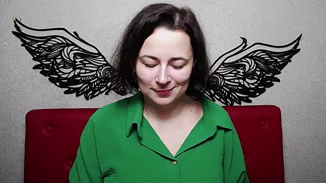 Snapshot of MarieSho chatting on 02-06-25, 03:16 MarieSho online show from 02-06-25, 03:16