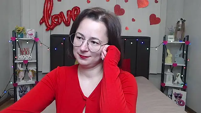 Snapshot of MarieSho chatting on 02-27-25, 10:26 MarieSho online show from 02-27-25, 10:26