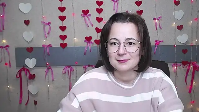 Snapshot of MarieSho chatting on 02-28-25, 06:09 MarieSho online show from 02-28-25, 06:09