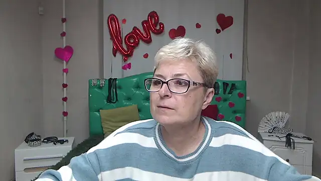 EmiliaGree online show from 10-07-25, 05:10