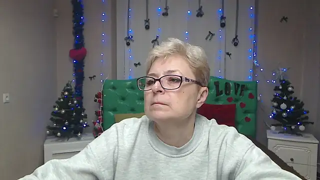 EmiliaGree online show from 01-09-26, 06:10