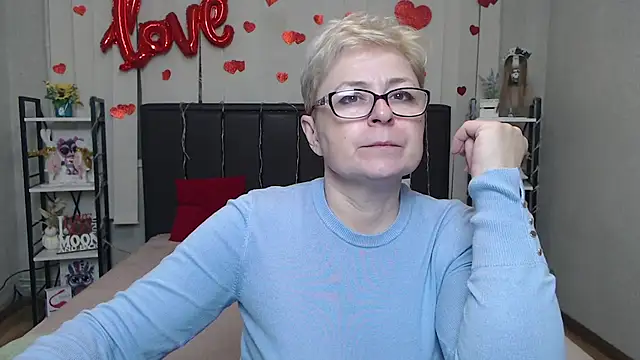 EmiliaGree online show from 02-03-26, 06:24