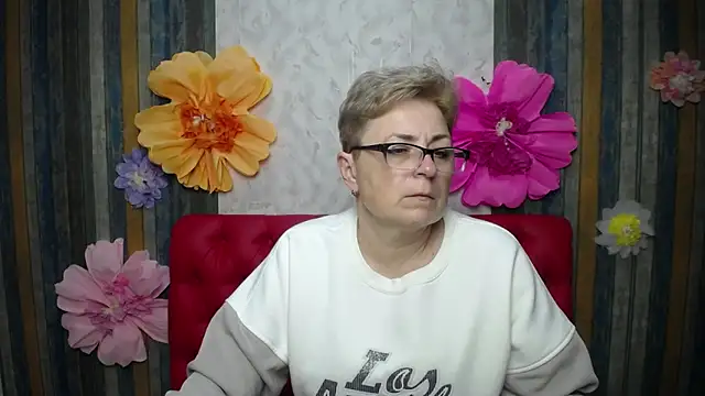 EmiliaGree online show from 04-22-26, 05:14