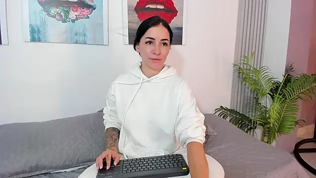 Sofia  rivera online show from 01-27-25, 08:07