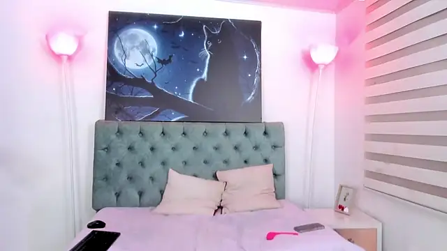 Camiila Osorio online show from 03-20-25, 10:10