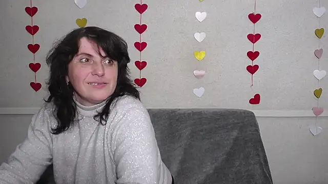 LuciaMii online show from 02-26-25, 12:05