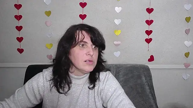 LuciaMii online show from 02-26-25, 03:10