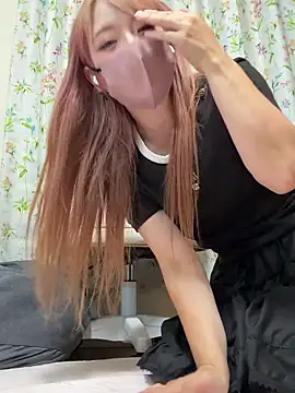 Snapshot of alice__1111 chatting on 10-01-25, 01:28 alice 1111 online show from 10-01-25, 01:28