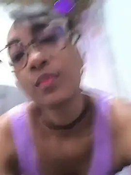 Snapshot of MurphyAngelina chatting on 07-19-26, 03:27 MurphyAngelina online show from 07-19-26, 03:27