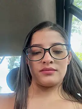 Snapshot of Arilw chatting on 03-02-25, 05:14 Arilw online show from 03-02-25, 05:14