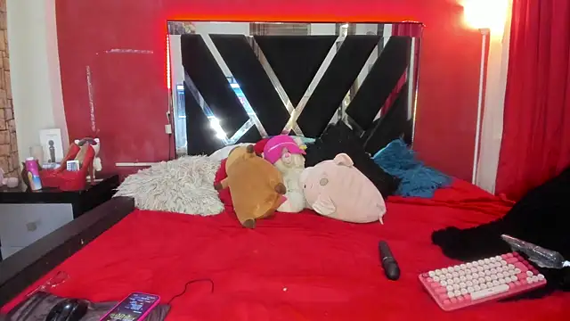 Charllote23 online show from 02-14-26, 12:40