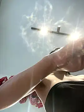 ariel jonees online show from 01-06-26, 04:32