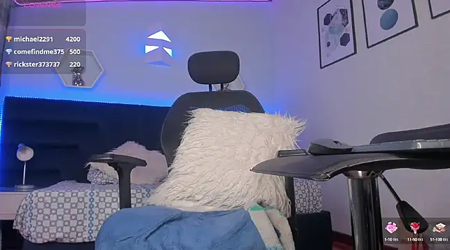  gia rose online show from 02-11-25, 02:14