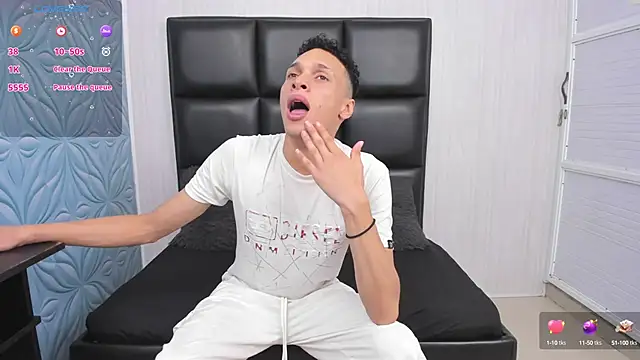 Snapshot of Milk_max_18 chatting on 12-09-24, 07:50 Milk max 18 online show from 12-09-24, 07:50