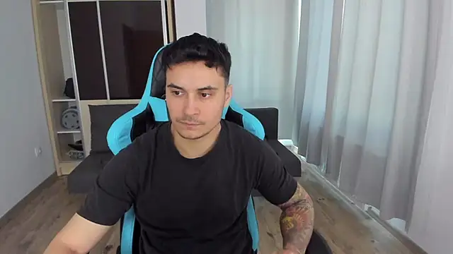 MatMalonne online show from 01-06-25, 01:19