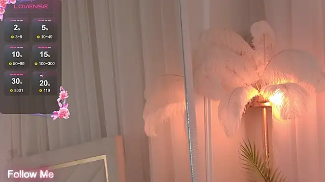 Snapshot of MaryReel chatting on 01-11-25, 06:33 MaryReel online show from 01-11-25, 06:33