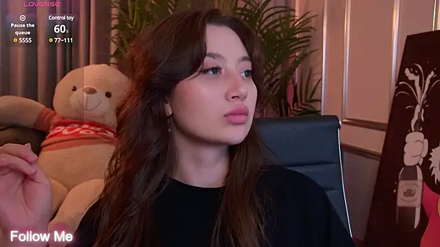 Snapshot of MaryReel chatting on 03-09-25, 09:57 MaryReel online show from 03-09-25, 09:57