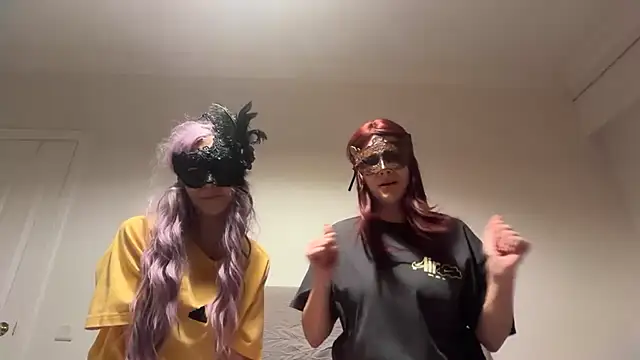 Snapshot of Nisaaa20003 chatting on 12-16-25, 06:57 Nisaaa20003 online show from 12-16-25, 06:57