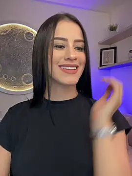 Snapshot of SarahhSmitth1 chatting on 03-03-25, 11:03 SarahhSmitth1 online show from 03-03-25, 11:03