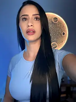 Snapshot of SarahhSmitth1 chatting on 10-04-25, 09:13 SarahhSmitth1 online show from 10-04-25, 09:13