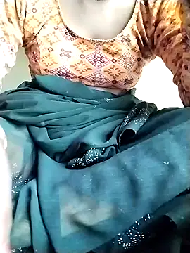 Snapshot of Cutkajal chatting on 01-19-25, 07:25 Cutkajal online show from 01-19-25, 07:25